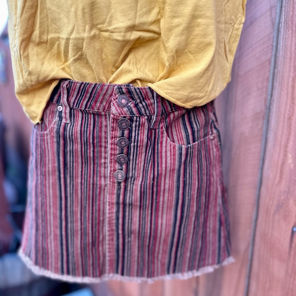 Super Cute Sky & Sparrow Corduroy Mini Skirt Size 0